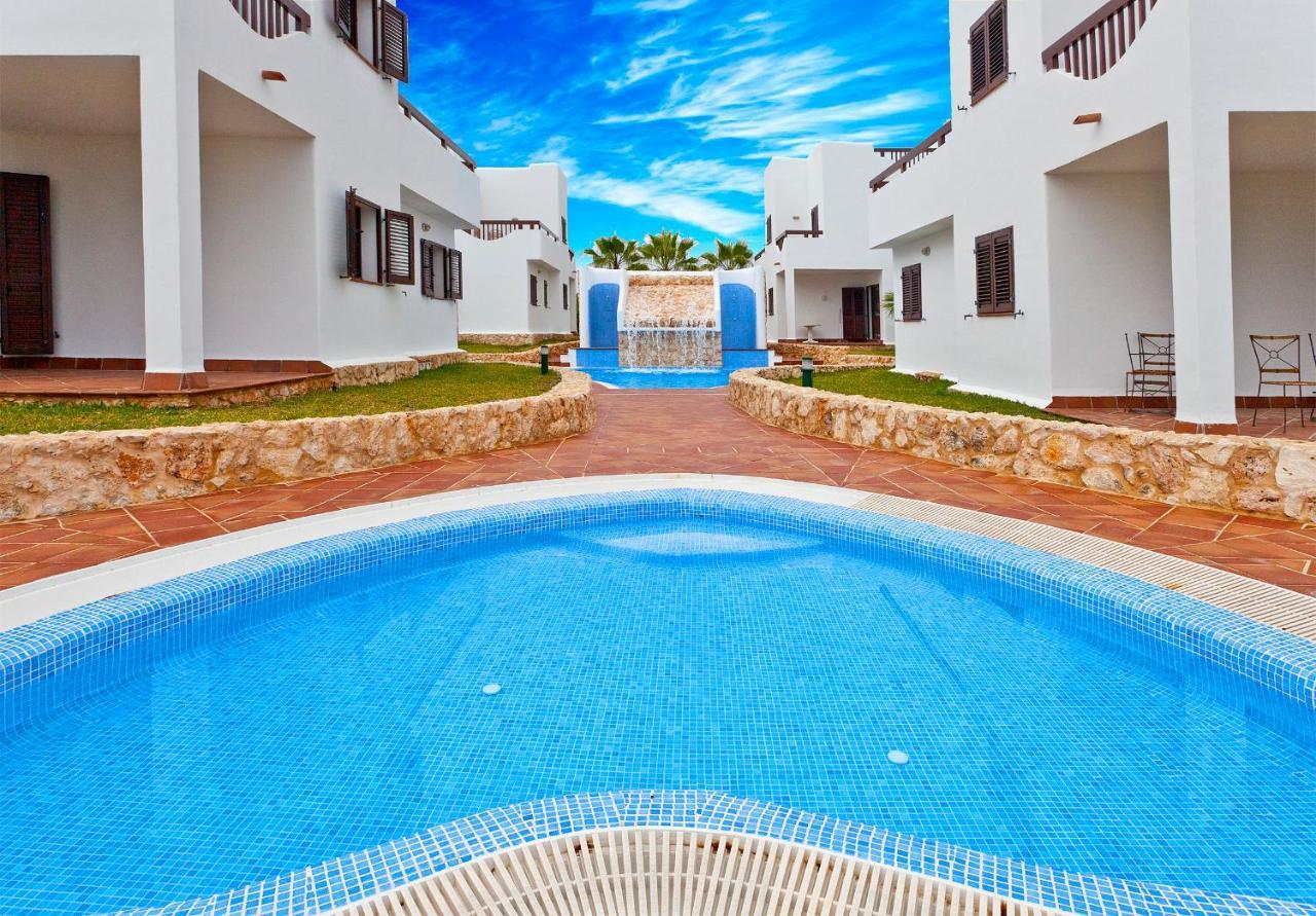 La Perla De Cala D'Or: 2 Villa Bagian luar foto